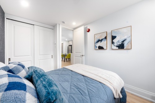 Bedroom - 6-4811 Av. Lacombe, Montréal (Côte-Des-Neiges/Notre-Dame-De-Grâce), QC - Indoor Photo Showing Bedroom