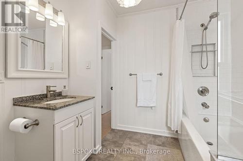 21 Blackburn Street, Toronto, ON - Indoor Photo Showing Bathroom