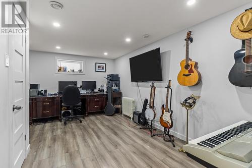 58 Fourth Street, Mount Pearl, NL - Indoor