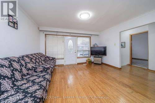 69 Songwood Drive, Toronto, ON - Indoor Photo Showing Living Room
