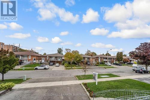 69 Songwood Drive, Toronto, ON - Outdoor