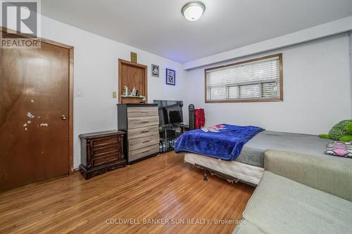 69 Songwood Drive, Toronto, ON - Indoor Photo Showing Bedroom