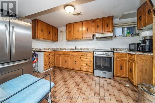 69 Songwood Drive, Toronto, ON - Indoor Photo Showing Kitchen With Double Sink