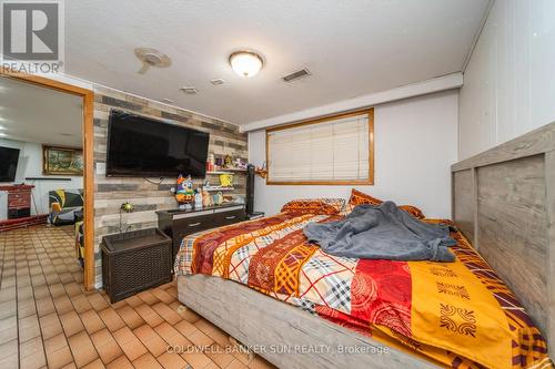 69 Songwood Drive, Toronto, ON - Indoor Photo Showing Bedroom