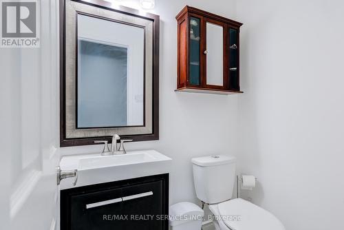 123 Flowertown Avenue, Brampton, ON - Indoor Photo Showing Bathroom