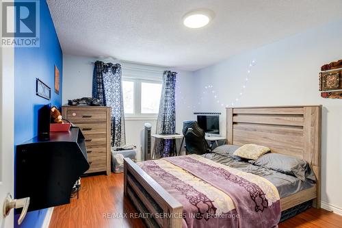 123 Flowertown Avenue, Brampton, ON - Indoor Photo Showing Bedroom