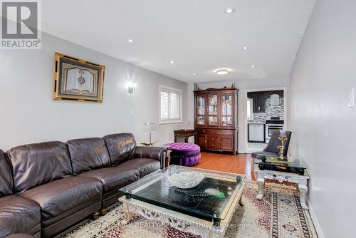 123 Flowertown Avenue, Brampton, ON - Indoor Photo Showing Living Room
