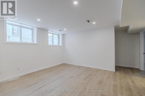 B - 142 Lumen Place, Ottawa, ON 