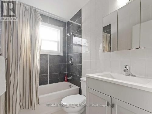 1984 Forced Road, Ottawa, ON - Indoor Photo Showing Bathroom