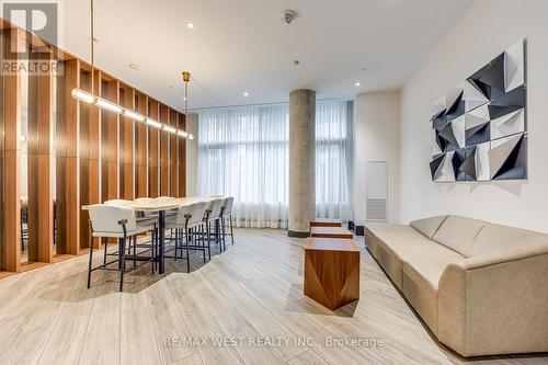 Th11 - 30 Ed Clark Gardens Boulevard, Toronto, ON - Indoor