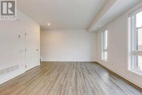 Th11 - 30 Ed Clark Gardens Boulevard, Toronto, ON - Indoor Photo Showing Other Room