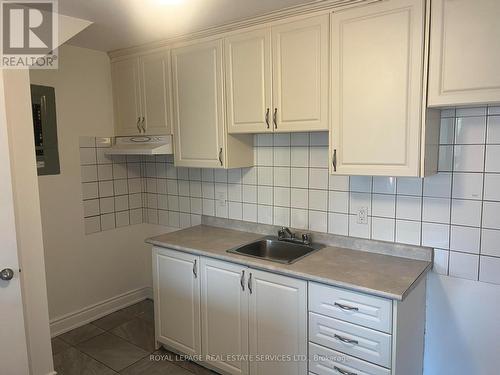 604-606 Marlee Avenue, Toronto, ON - Indoor Photo Showing Kitchen