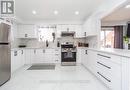 2 - 87 Irwin Road, Toronto, ON  - Indoor Photo Showing Kitchen 