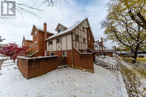 2 - 87 Irwin Road, Toronto, ON - Outdoor