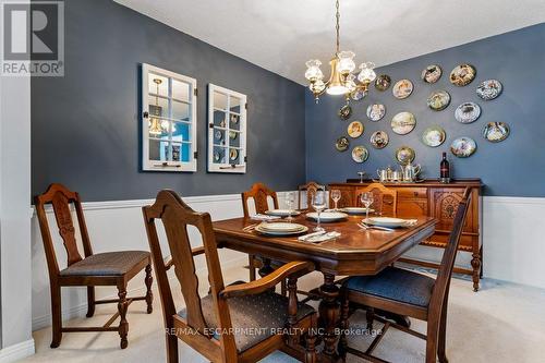 188 Napoli Court, Hamilton, ON - Indoor Photo Showing Dining Room