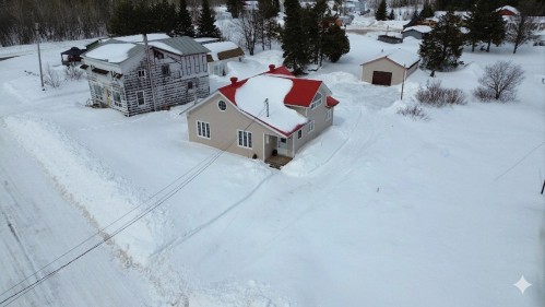 Façade - 6 Av. Du Chemin-De-Fer, Trécesson, QC - Outdoor