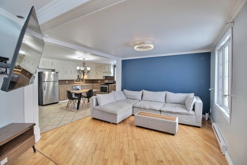 Vue d'ensemble - 6 Av. Du Chemin-De-Fer, Trécesson, QC - Indoor Photo Showing Other Room