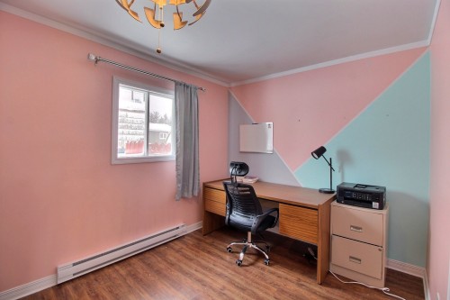 Chambre à coucher - 6 Av. Du Chemin-De-Fer, Trécesson, QC - Indoor Photo Showing Office