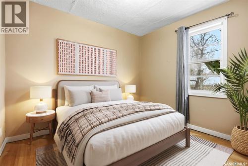 940 Elphinstone Street, Regina, SK - Indoor Photo Showing Bedroom