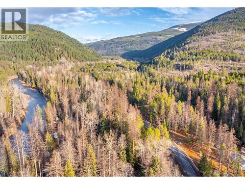 7349 Majestic Road, Kingsgate, BC - Outdoor With View