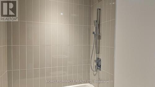 5602 - 3883 Quartz Road, Mississauga, ON - Indoor Photo Showing Bathroom