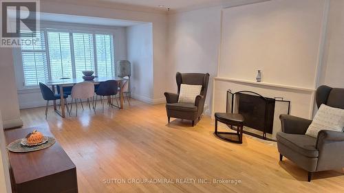 591 Woburn Avenue, Toronto, ON - Indoor