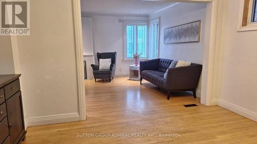 591 Woburn Avenue, Toronto, ON - Indoor