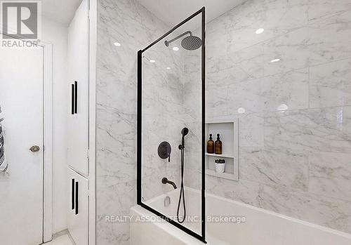 15 White Avenue, Toronto, ON - 