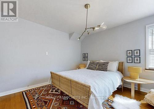 15 White Avenue, Toronto, ON - Indoor Photo Showing Bedroom