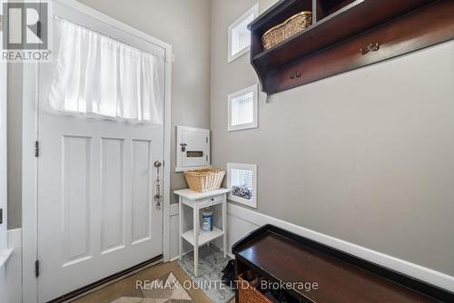 9 Sunset Drive, Belleville (Belleville Ward), ON - Indoor Photo Showing Other Room