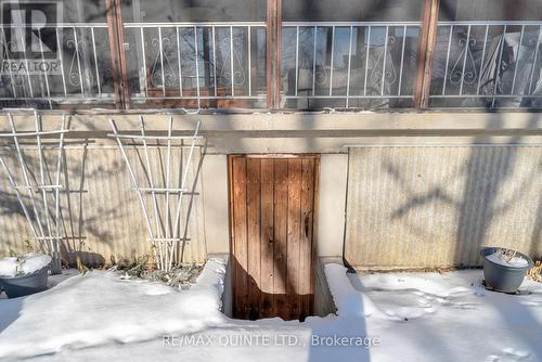 9 Sunset Drive, Belleville (Belleville Ward), ON - Indoor