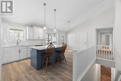 61 Wilson Street, Huron East (Seaforth), ON - Indoor Photo Showing Kitchen With Upgraded Kitchen