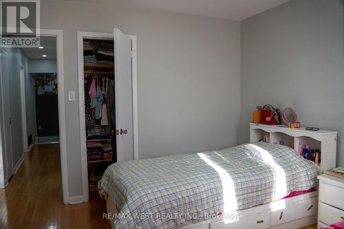 3 Lakeland Drive, Toronto, ON - Indoor Photo Showing Bedroom
