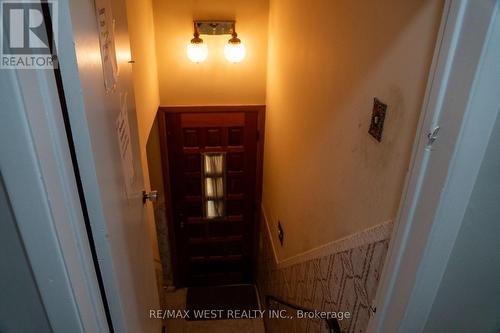 3 Lakeland Drive, Toronto, ON - Indoor Photo Showing Other Room