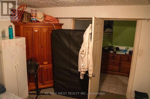 3 Lakeland Drive, Toronto, ON - Indoor