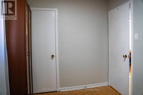 3 Lakeland Drive, Toronto, ON - Indoor Photo Showing Other Room