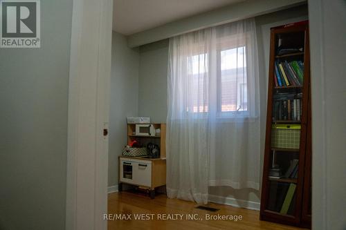 3 Lakeland Drive, Toronto, ON - Indoor Photo Showing Other Room