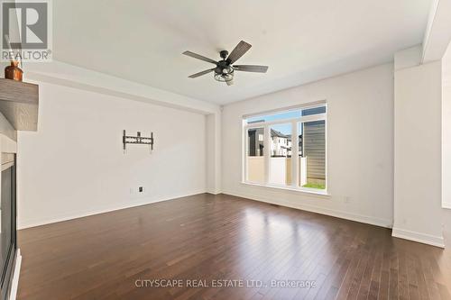 617 Kenabeek Terrace, Ottawa, ON - Indoor Photo Showing Other Room