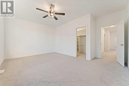 617 Kenabeek Terrace, Ottawa, ON - Indoor Photo Showing Other Room