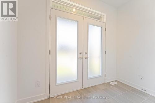 617 Kenabeek Terrace, Ottawa, ON - Indoor Photo Showing Other Room