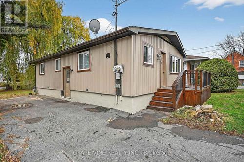 179 Victoria Street, Mississippi Mills, ON - Outdoor