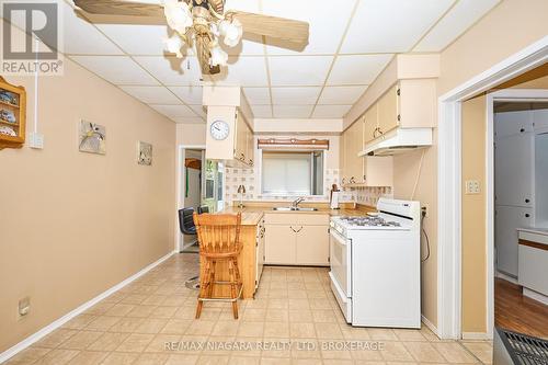3721 Hibbard Street, Fort Erie (Ridgeway), ON - Indoor Photo Showing Kitchen With Double Sink