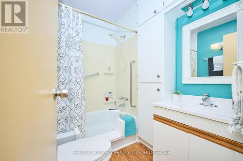 3721 Hibbard Street, Fort Erie (Ridgeway), ON - Indoor Photo Showing Bathroom