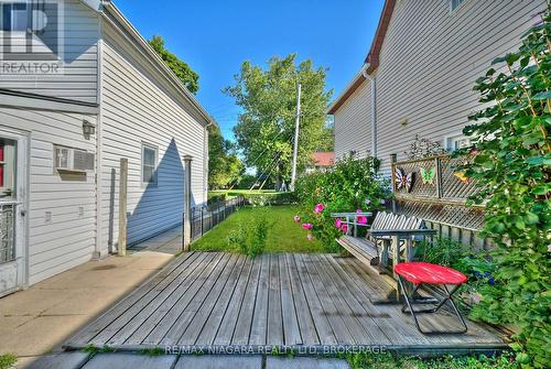 3721 Hibbard Street, Fort Erie (Ridgeway), ON - Outdoor With Exterior