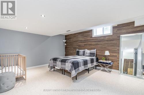 6 Alana Drive, Springwater, ON - Indoor Photo Showing Bedroom