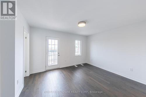 3028 Merrick Road, Oakville, ON - Indoor Photo Showing Other Room