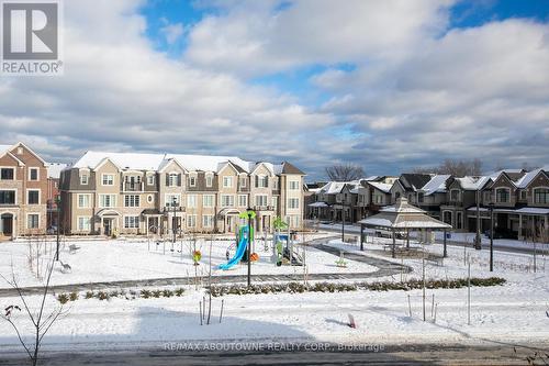 3028 Merrick Road, Oakville, ON - Outdoor