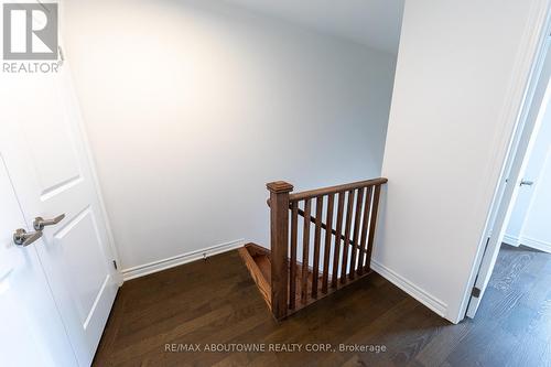 3028 Merrick Road, Oakville, ON - Indoor Photo Showing Other Room