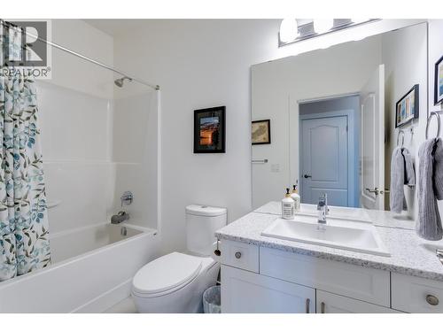 3411 Water Birch Circle Circle Lot# 45, Kelowna, BC - Indoor Photo Showing Bathroom