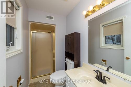 103 Margaret Elizabeth Avenue, Grey Highlands, ON - Indoor Photo Showing Bathroom
